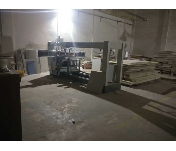 全自動數控鉆孔機